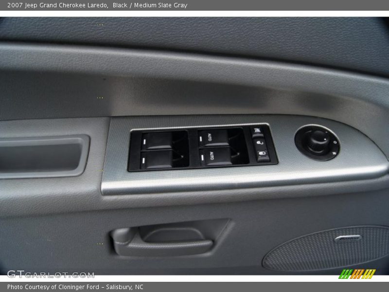Black / Medium Slate Gray 2007 Jeep Grand Cherokee Laredo