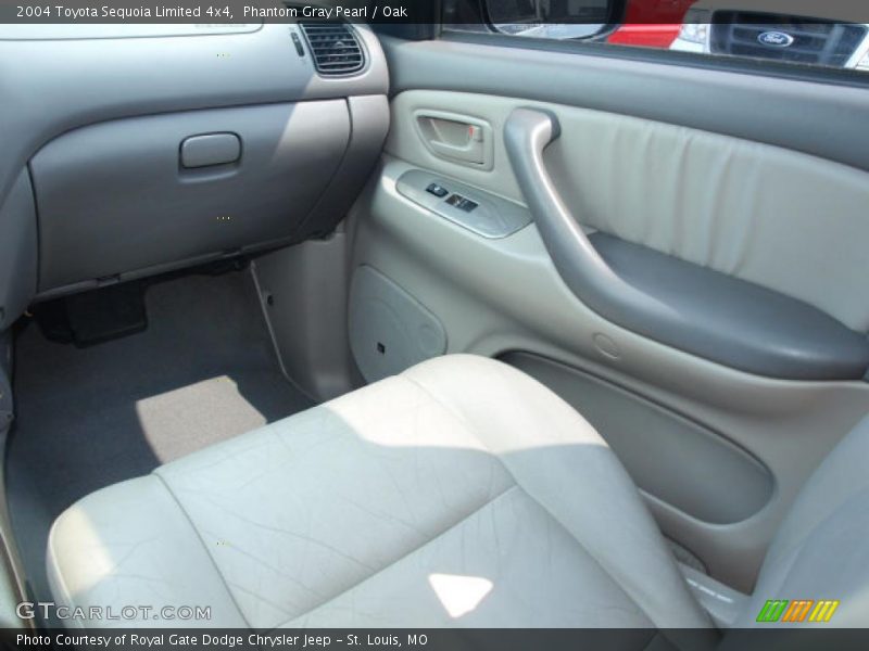 Phantom Gray Pearl / Oak 2004 Toyota Sequoia Limited 4x4