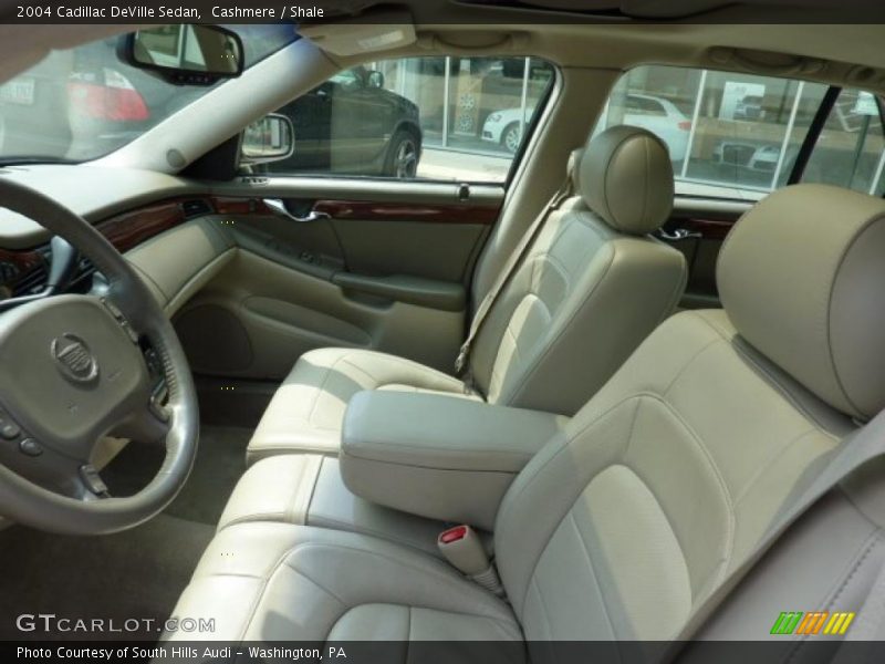 Cashmere / Shale 2004 Cadillac DeVille Sedan