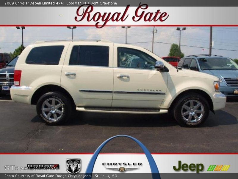 Cool Vanilla / Light Graystone 2009 Chrysler Aspen Limited 4x4