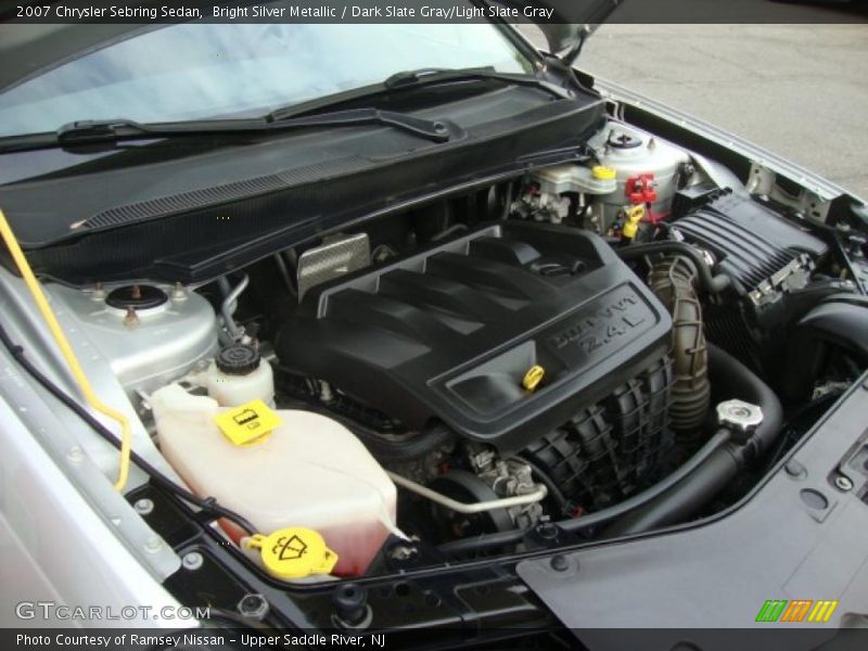 Bright Silver Metallic / Dark Slate Gray/Light Slate Gray 2007 Chrysler Sebring Sedan