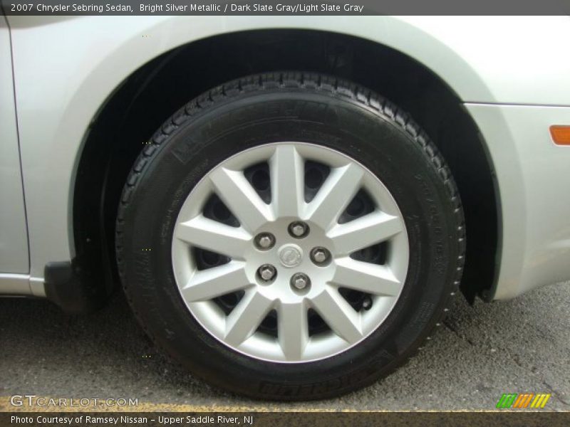 Bright Silver Metallic / Dark Slate Gray/Light Slate Gray 2007 Chrysler Sebring Sedan