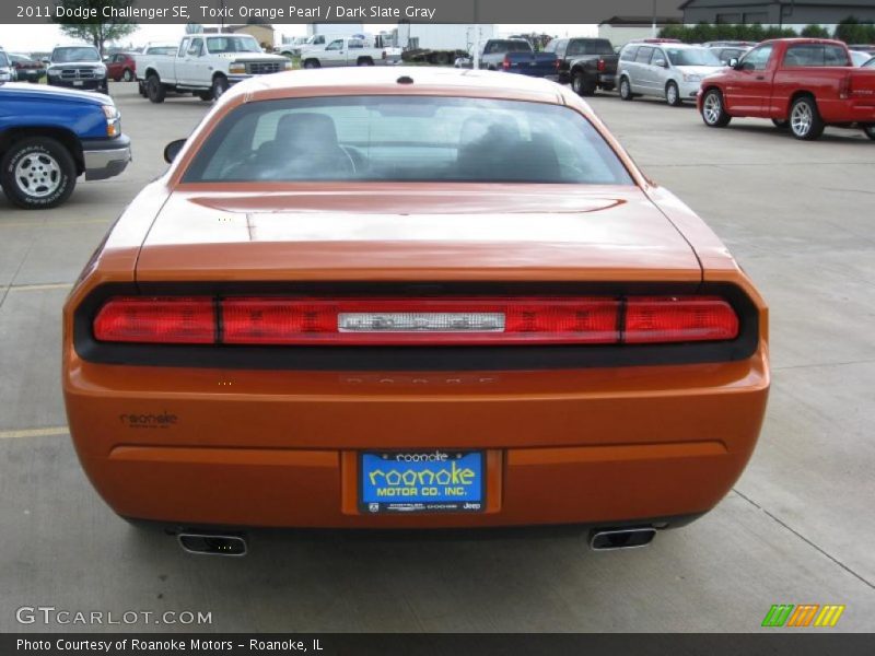 Toxic Orange Pearl / Dark Slate Gray 2011 Dodge Challenger SE