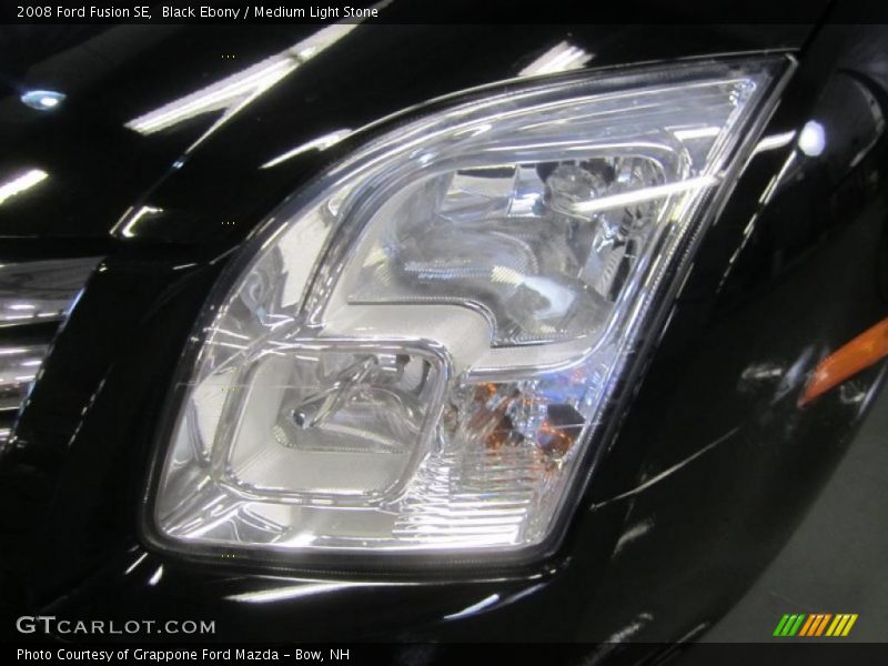 Black Ebony / Medium Light Stone 2008 Ford Fusion SE