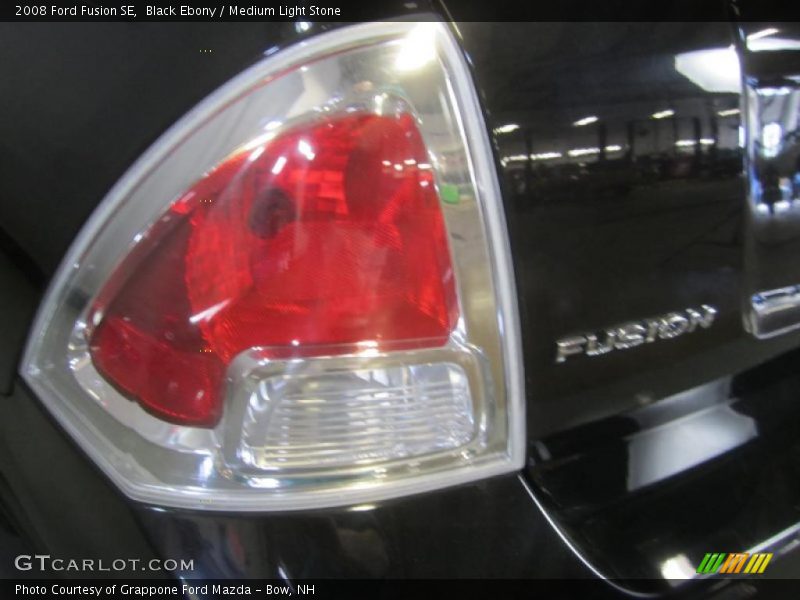 Black Ebony / Medium Light Stone 2008 Ford Fusion SE