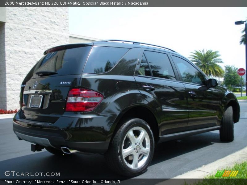 Obsidian Black Metallic / Macadamia 2008 Mercedes-Benz ML 320 CDI 4Matic