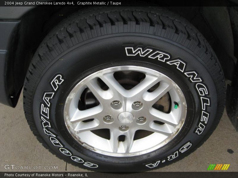 Graphite Metallic / Taupe 2004 Jeep Grand Cherokee Laredo 4x4