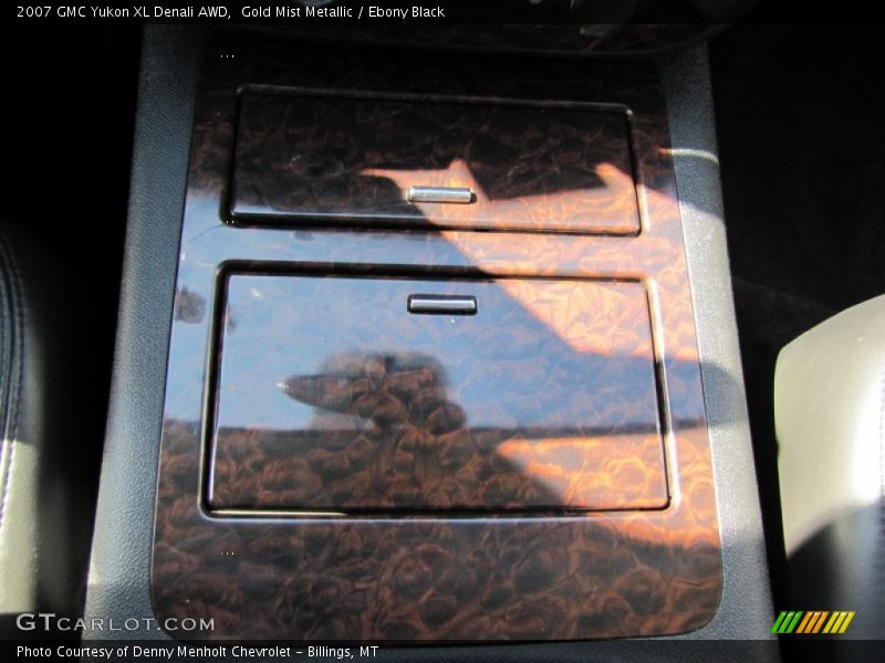 Gold Mist Metallic / Ebony Black 2007 GMC Yukon XL Denali AWD