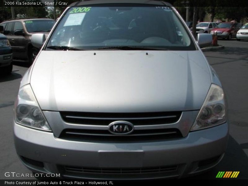 Silver / Gray 2006 Kia Sedona LX