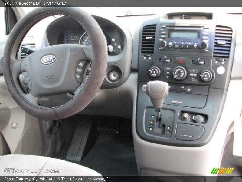 Silver / Gray 2006 Kia Sedona LX