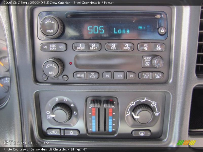 Controls of 2006 Sierra 2500HD SLE Crew Cab 4x4