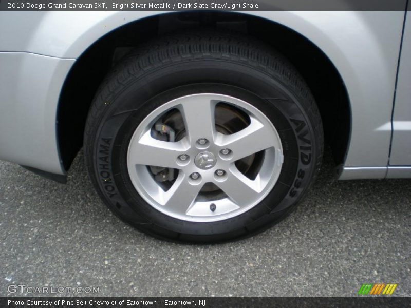 Bright Silver Metallic / Dark Slate Gray/Light Shale 2010 Dodge Grand Caravan SXT