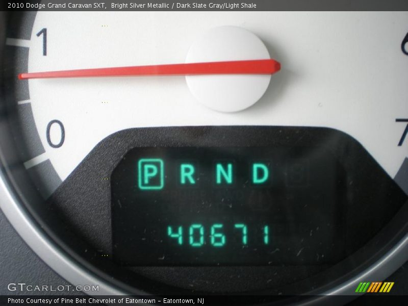Bright Silver Metallic / Dark Slate Gray/Light Shale 2010 Dodge Grand Caravan SXT