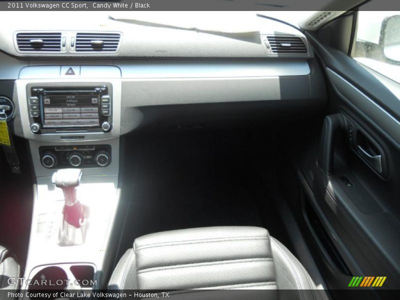 Candy White / Black 2011 Volkswagen CC Sport
