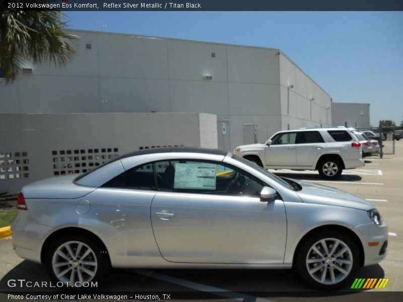 Reflex Silver Metallic / Titan Black 2012 Volkswagen Eos Komfort