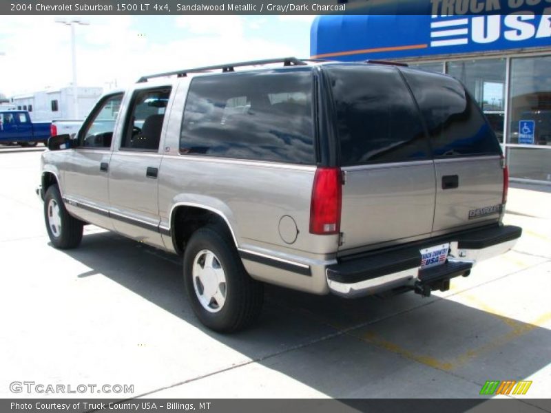 Sandalwood Metallic / Gray/Dark Charcoal 2004 Chevrolet Suburban 1500 LT 4x4