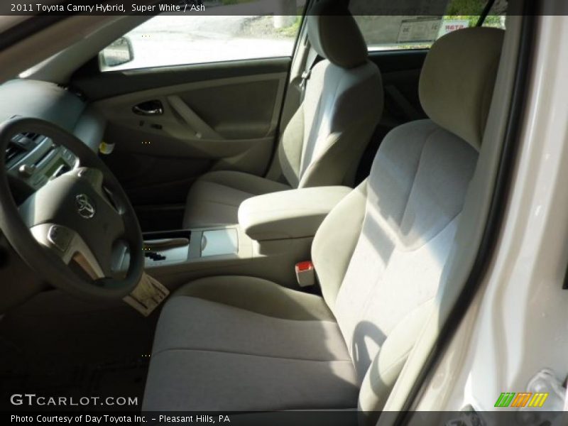 Super White / Ash 2011 Toyota Camry Hybrid