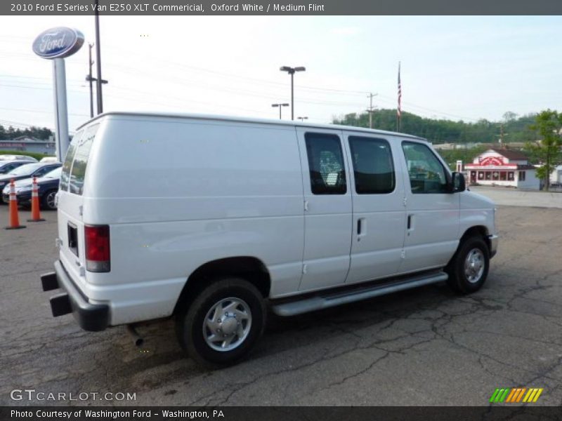 Oxford White / Medium Flint 2010 Ford E Series Van E250 XLT Commericial