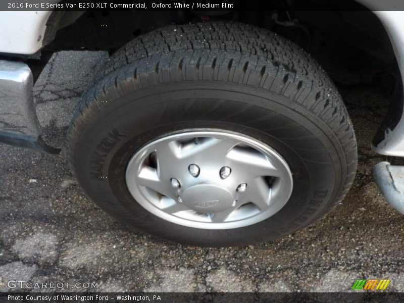 Oxford White / Medium Flint 2010 Ford E Series Van E250 XLT Commericial
