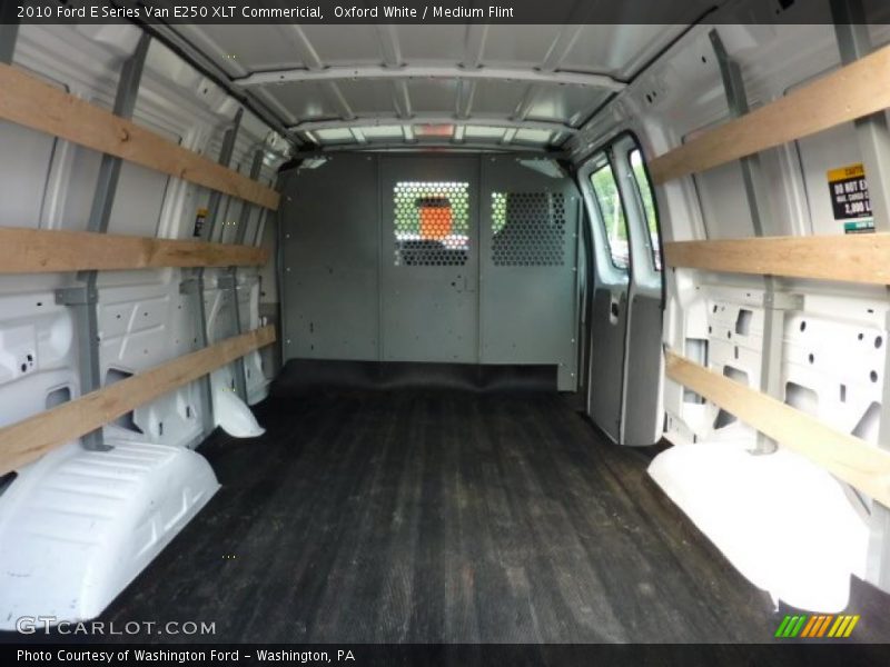 Oxford White / Medium Flint 2010 Ford E Series Van E250 XLT Commericial