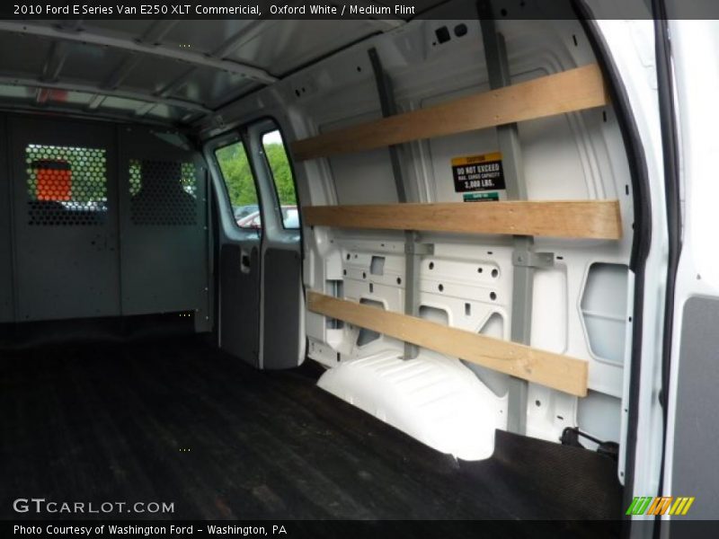 Oxford White / Medium Flint 2010 Ford E Series Van E250 XLT Commericial