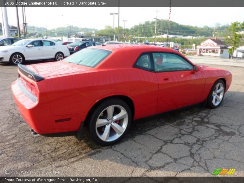 TorRed / Dark Slate Gray 2009 Dodge Challenger SRT8