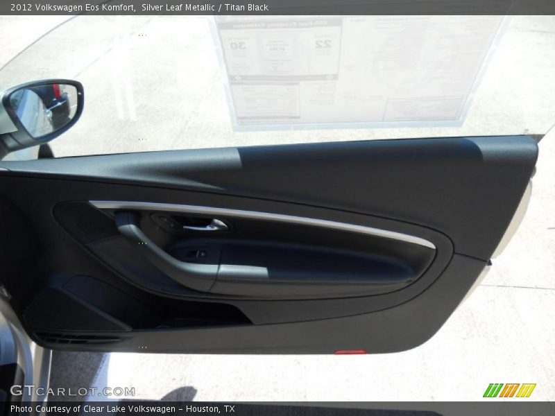 Silver Leaf Metallic / Titan Black 2012 Volkswagen Eos Komfort