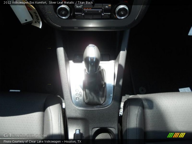 Silver Leaf Metallic / Titan Black 2012 Volkswagen Eos Komfort