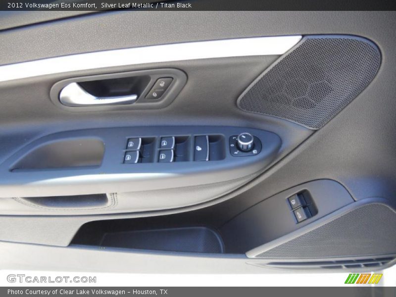 Silver Leaf Metallic / Titan Black 2012 Volkswagen Eos Komfort