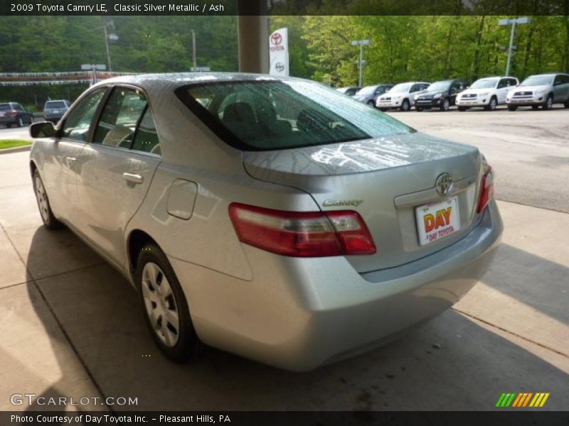 Classic Silver Metallic / Ash 2009 Toyota Camry LE