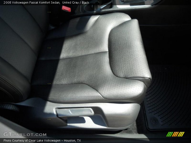United Gray / Black 2008 Volkswagen Passat Komfort Sedan
