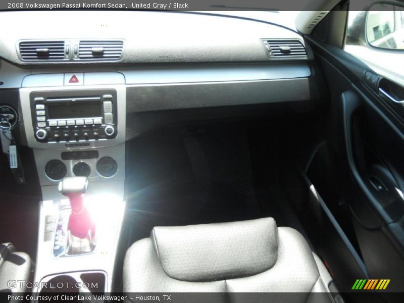 United Gray / Black 2008 Volkswagen Passat Komfort Sedan