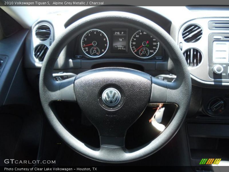 Alpine Grey Metallic / Charcoal 2010 Volkswagen Tiguan S