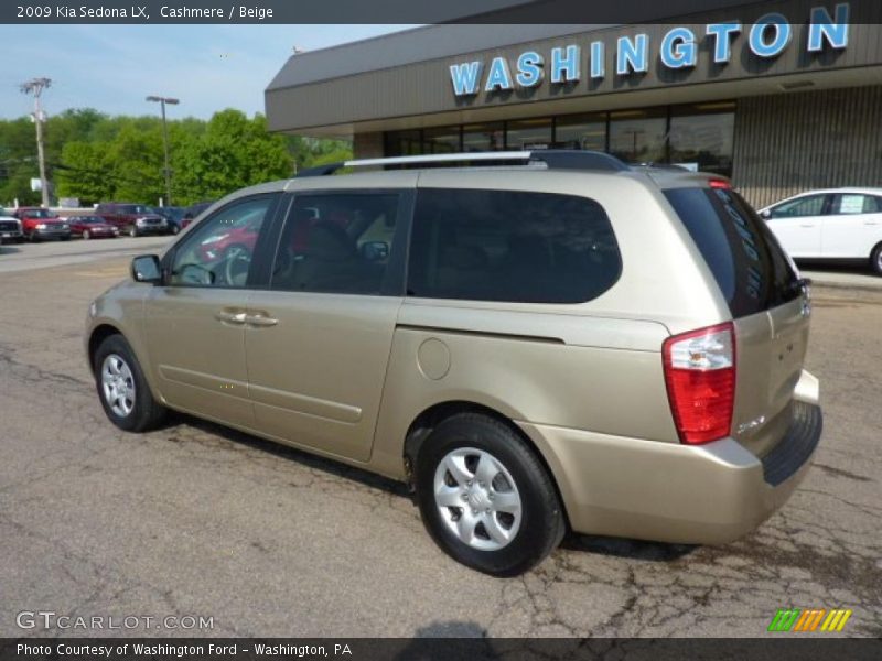 Cashmere / Beige 2009 Kia Sedona LX