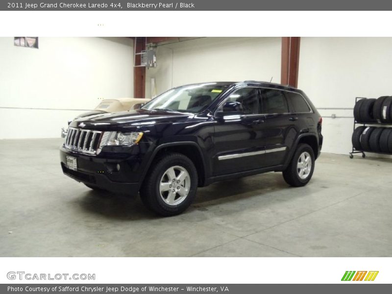 Blackberry Pearl / Black 2011 Jeep Grand Cherokee Laredo 4x4