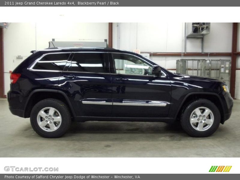 Blackberry Pearl / Black 2011 Jeep Grand Cherokee Laredo 4x4