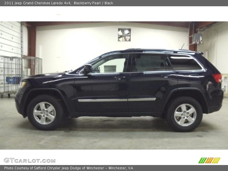 Blackberry Pearl / Black 2011 Jeep Grand Cherokee Laredo 4x4