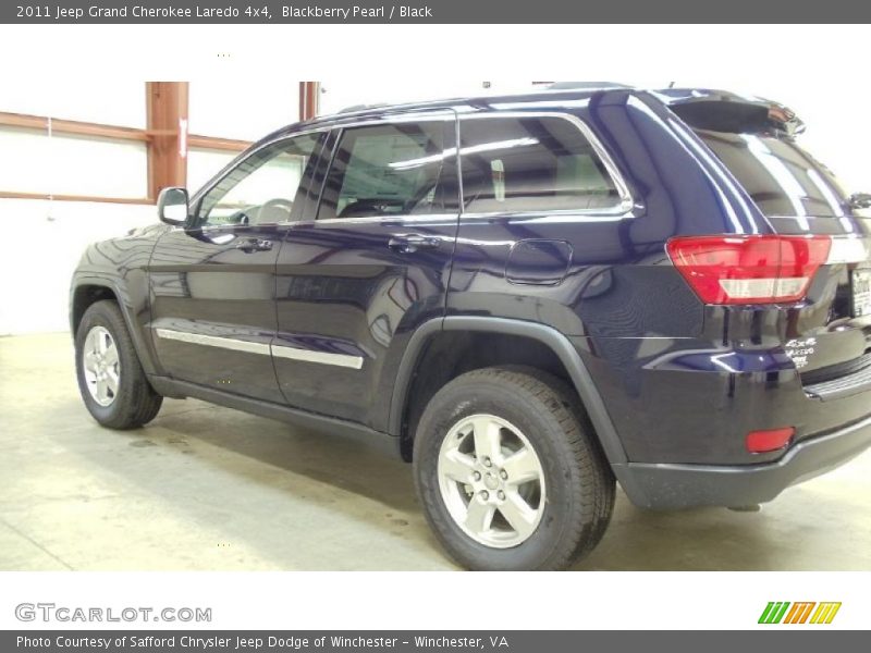 Blackberry Pearl / Black 2011 Jeep Grand Cherokee Laredo 4x4