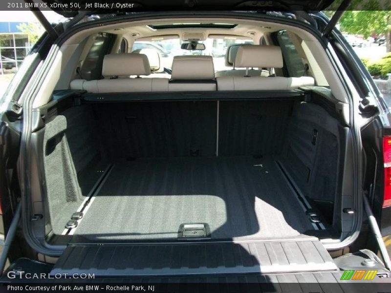  2011 X5 xDrive 50i Trunk
