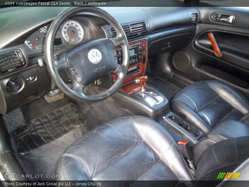  2004 Passat GLX Sedan Anthracite Interior