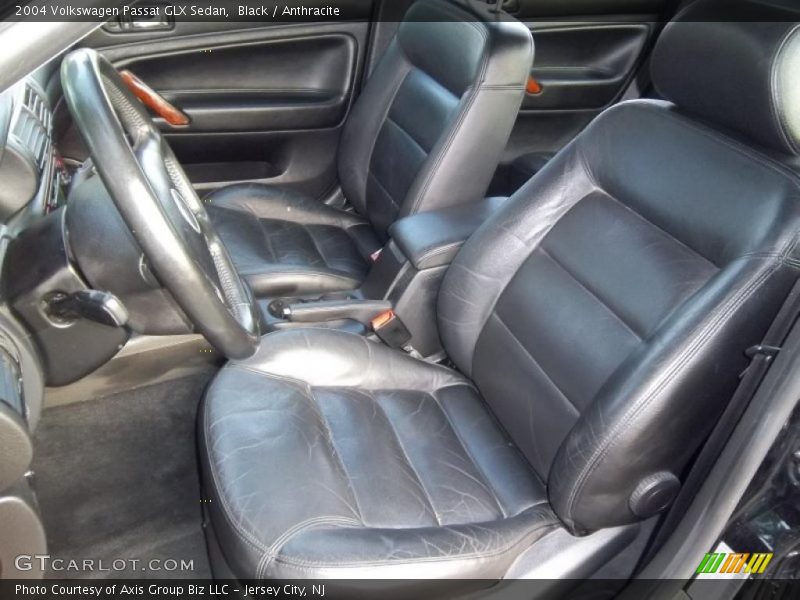  2004 Passat GLX Sedan Anthracite Interior