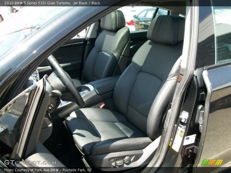 Jet Black / Black 2010 BMW 5 Series 535i Gran Turismo