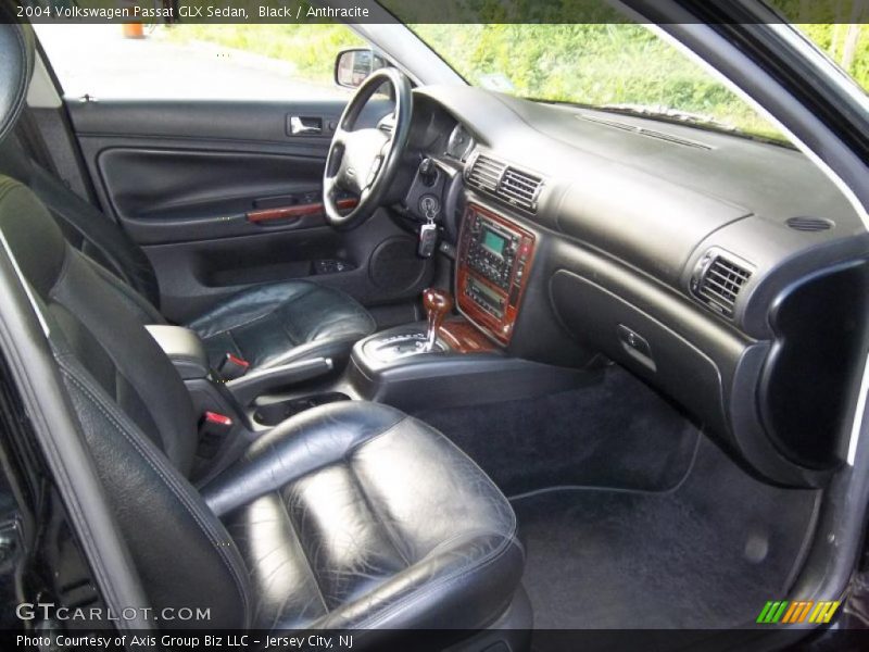 2004 Passat GLX Sedan Anthracite Interior