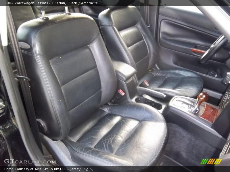 Black / Anthracite 2004 Volkswagen Passat GLX Sedan