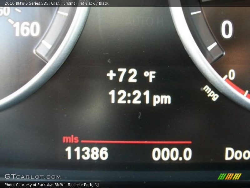 Jet Black / Black 2010 BMW 5 Series 535i Gran Turismo
