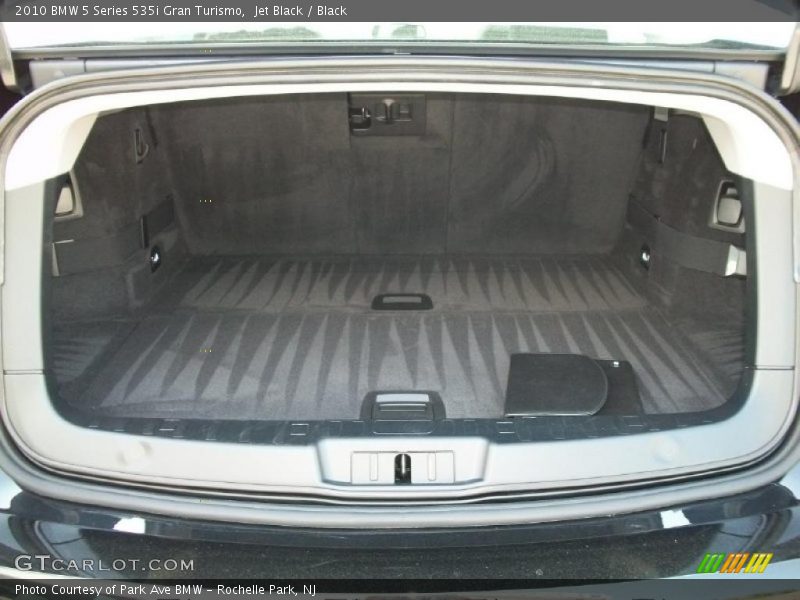 Jet Black / Black 2010 BMW 5 Series 535i Gran Turismo