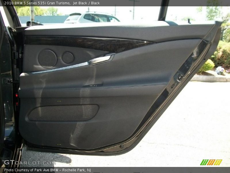 Jet Black / Black 2010 BMW 5 Series 535i Gran Turismo