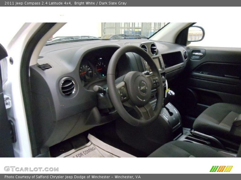 Bright White / Dark Slate Gray 2011 Jeep Compass 2.4 Latitude 4x4