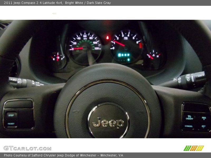 Bright White / Dark Slate Gray 2011 Jeep Compass 2.4 Latitude 4x4