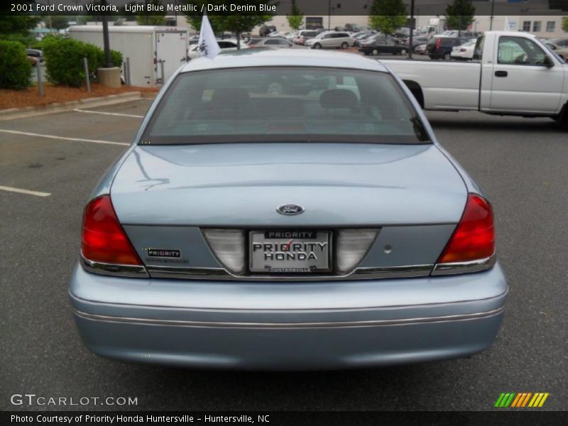 Light Blue Metallic / Dark Denim Blue 2001 Ford Crown Victoria